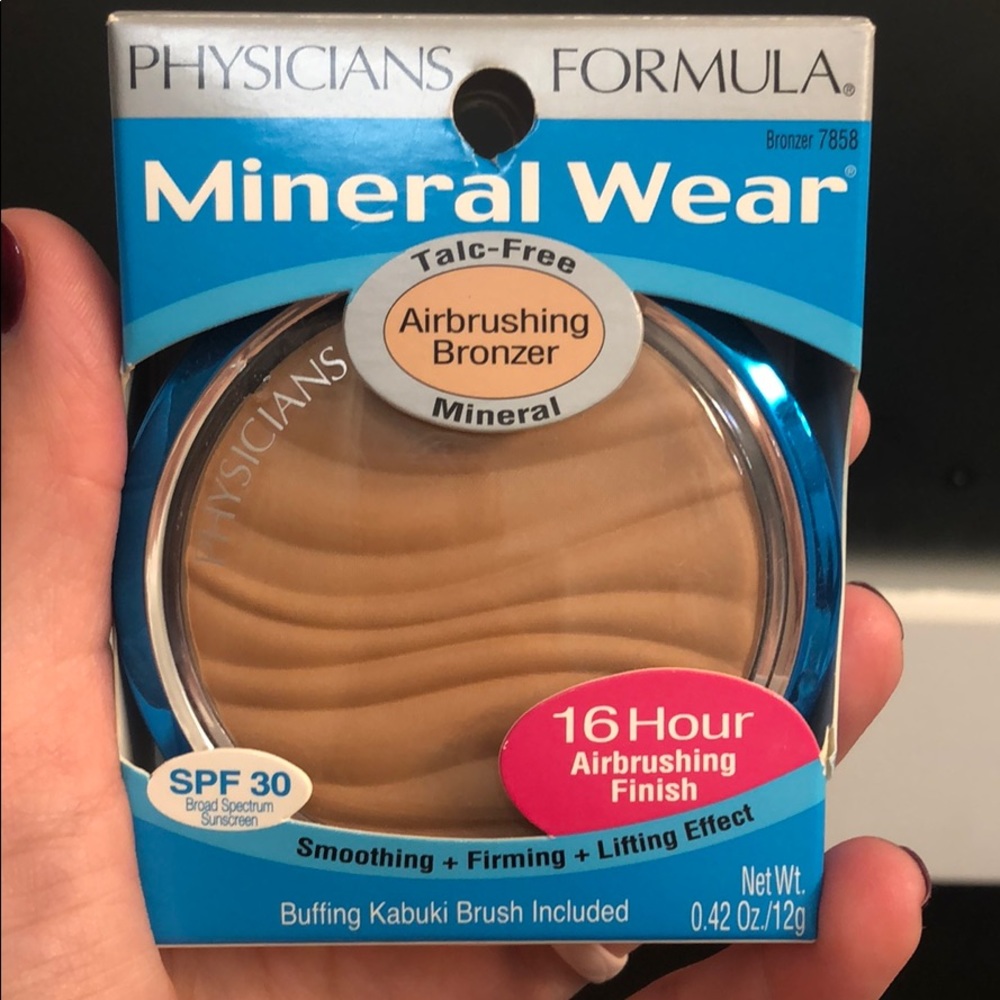 Physicians Formula airbrushing mineral bronzer